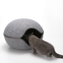 Load image into Gallery viewer, Egg Shape Bed