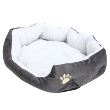 Load image into Gallery viewer, Lambskin Bed